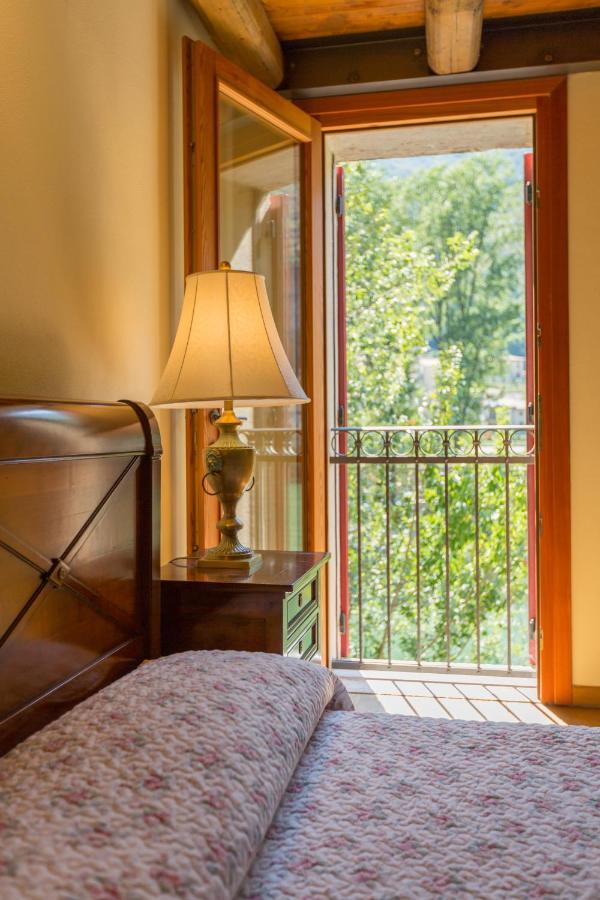 Casa Sul Fiume County House * Solagna